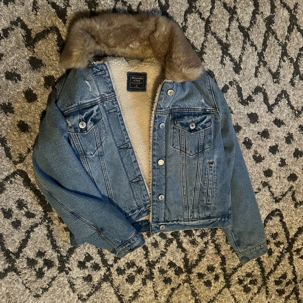 Abercrombie & Fitch Blue Jean Jacket with Faux Fur Collar